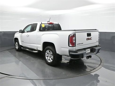 Used 2016 GMC Canyon SLE w/ SLE Convenience Package image 5