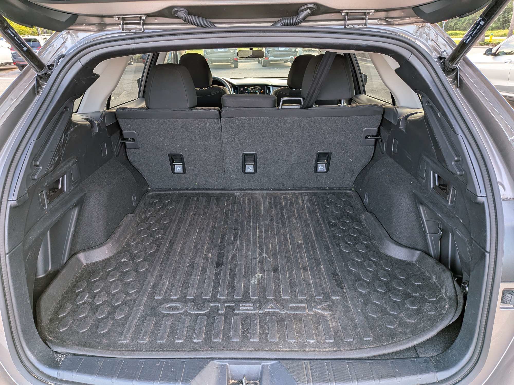 Certified 2024 Subaru Outback Premium AWD/4WD image 13