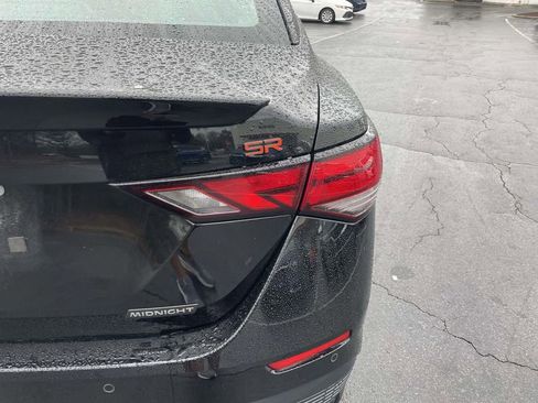 Used 2025 Nissan Sentra SR w/ Midnight Edition image 18