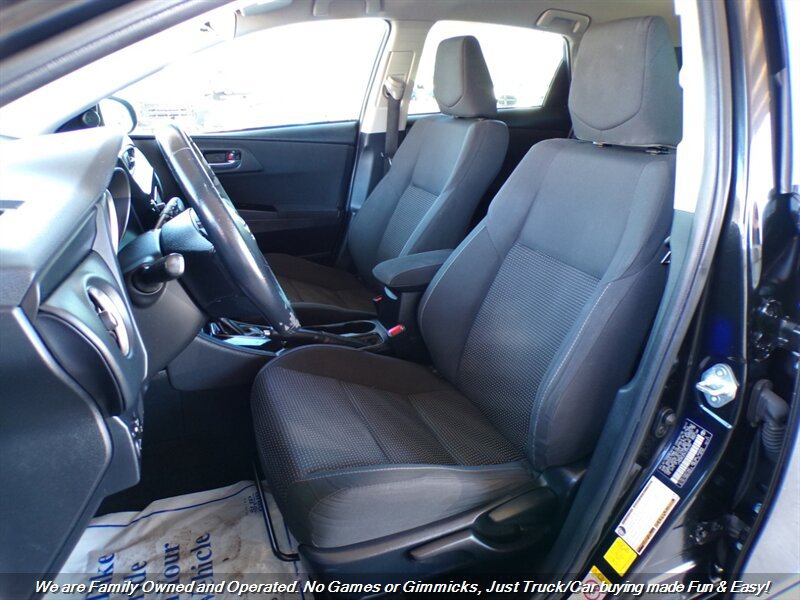 Used 2017 Toyota Corolla iM w/ Carpet Mat Package FWD image 15
