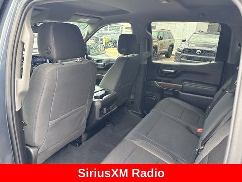 Used 2019 Chevrolet Silverado 1500 LT Trail Boss AWD/4WD image 17