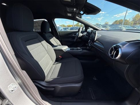 New 2026 Chevrolet Equinox EV LT w/ Midnight Package image 23