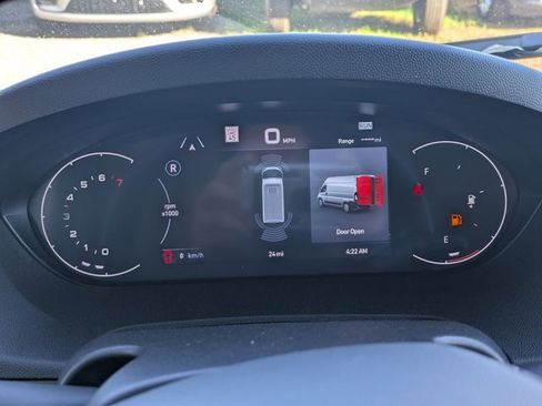 New 2026 RAM ProMaster 2500 w/ Quick Order Package 22G SLT image 23