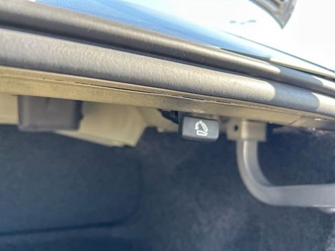 Used 2024 Volkswagen Jetta SE image 10