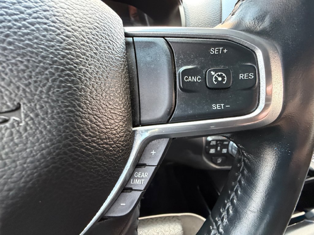 Used 2023 RAM 1500 Laramie AWD/4WD image 24