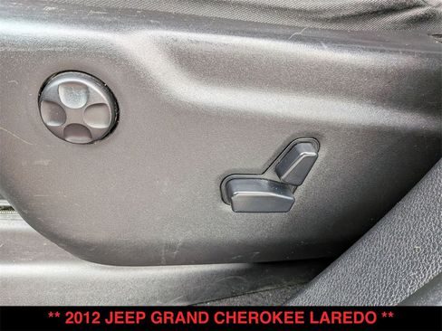 Used 2012 Jeep Grand Cherokee Laredo w/ Laredo E Group image 17