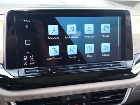 New 2026 Volkswagen Atlas SE AWD/4WD image 13