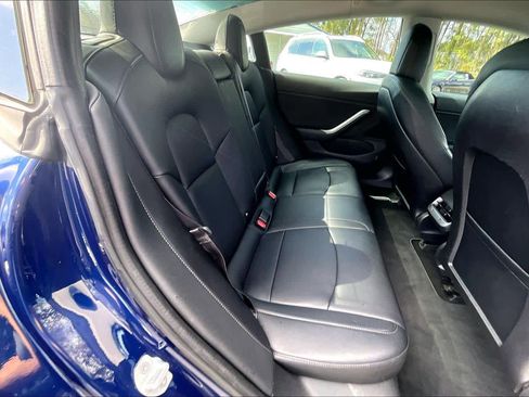 Used 2018 Tesla Model 3 Long Range image 18