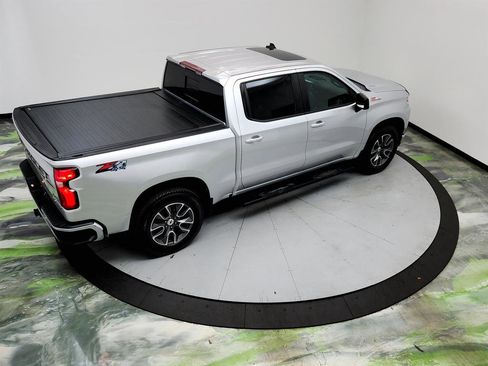 Used 2020 Chevrolet Silverado 1500 RST AWD/4WD image 32
