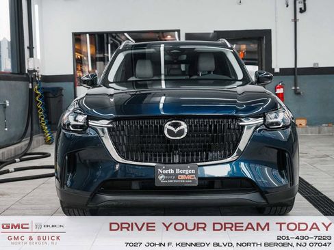 Used 2024 MAZDA CX-90 Plug-In Hybrid w/ Preferred image 2