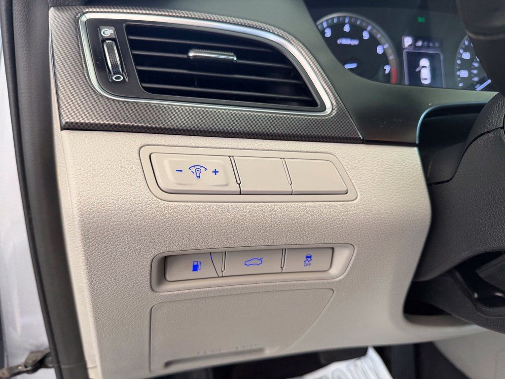 Used 2016 Hyundai Sonata Sport FWD image 36