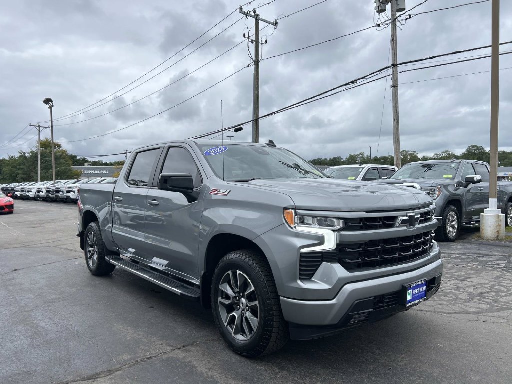 Used 2023 Chevrolet Silverado 1500 RST w/ True North Edition Plus AWD/4WD image 7