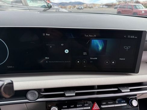 Used 2025 Hyundai Tucson SEL image 11