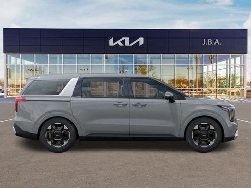 New 2026 Kia Carnival EX FWD image 7