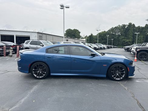 Used 2023 Dodge Charger Scat Pack RWD image 10