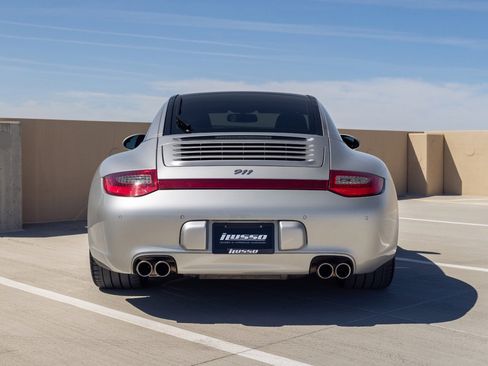 Used 2010 Porsche 911 Targa 4S image 8