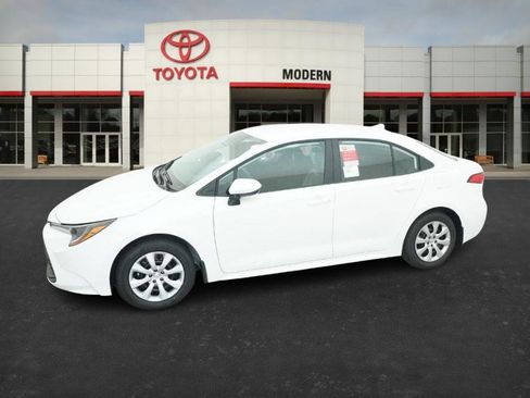 New 2026 Toyota Corolla LE image 7