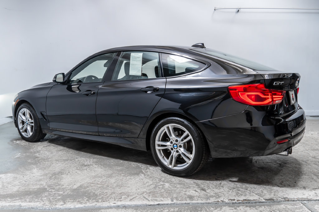 Used 2017 BMW 330i Gran Turismo xDrive AWD/4WD image 2