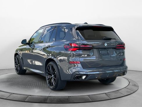 Used 2026 BMW X5 xDrive40i w/ M Sport Package AWD/4WD image 5
