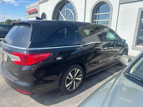 Used 2018 Honda Odyssey Elite image 8