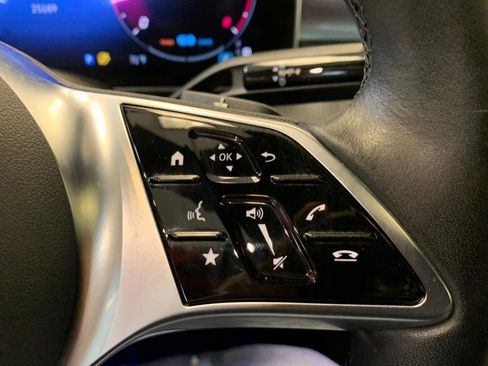 Used 2022 Mercedes-Benz C 300 4MATIC Sedan w/ Pinnacle Trim Package image 24