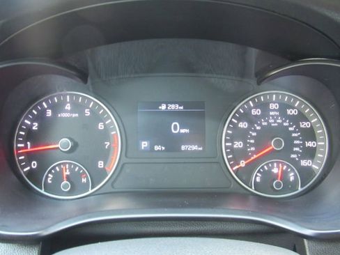 Used 2019 Kia Optima LX image 36