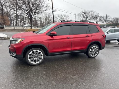 Certified 2024 Honda Passport EX-L image 3