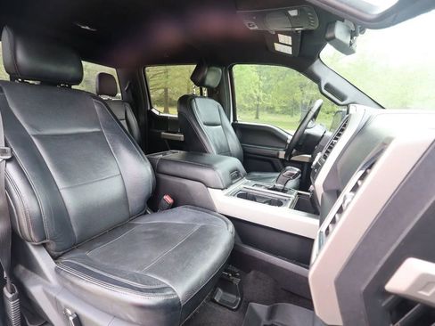 Used 2016 Ford F150 Lariat image 21