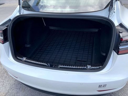 Used 2020 Tesla Model 3 Long Range AWD/4WD image 18
