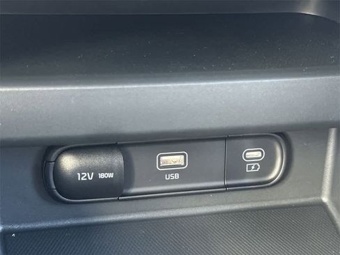 New 2026 Kia Seltos S image 17