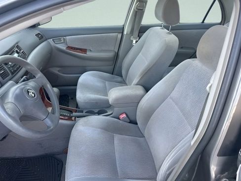 Used 2005 Toyota Corolla LE image 9