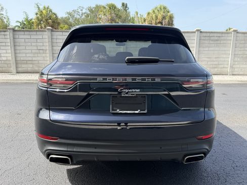 Certified 2021 Porsche Cayenne AWD/4WD image 11