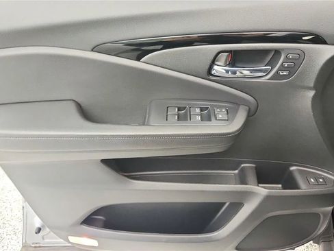 Used 2020 Honda Passport Touring image 33