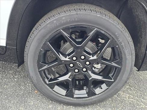 New 2026 Chevrolet Traverse RS image 18