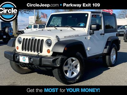 Used 2009 Jeep Wrangler Rubicon w/ Dual Top Group