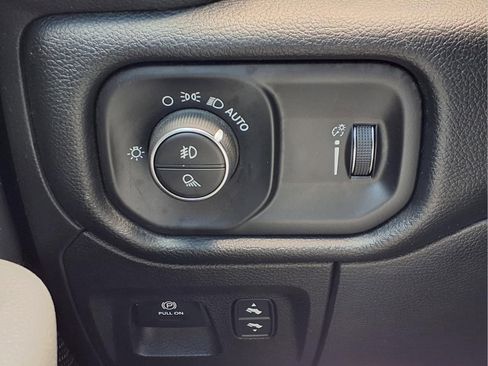 Used 2022 RAM 1500 Lone Star RWD image 23