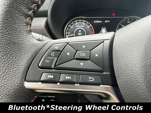 Certified 2025 Nissan Versa SR w/ Trunk Package FWD image 6