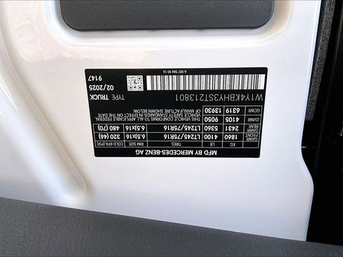 New 2025 Mercedes-Benz Sprinter 2500 image 14