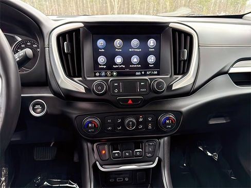 Used 2021 GMC Terrain SLT image 25