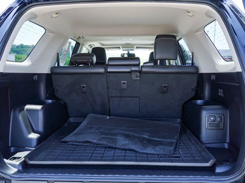 Used 2018 Toyota 4Runner Limited AWD/4WD image 14