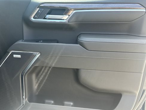 New 2026 Chevrolet Silverado 1500 LT Trail Boss w/ Convenience Package II AWD/4WD image 14