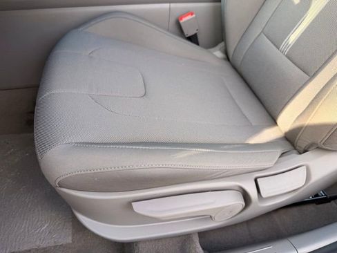 New 2026 Hyundai Elantra SE image 23