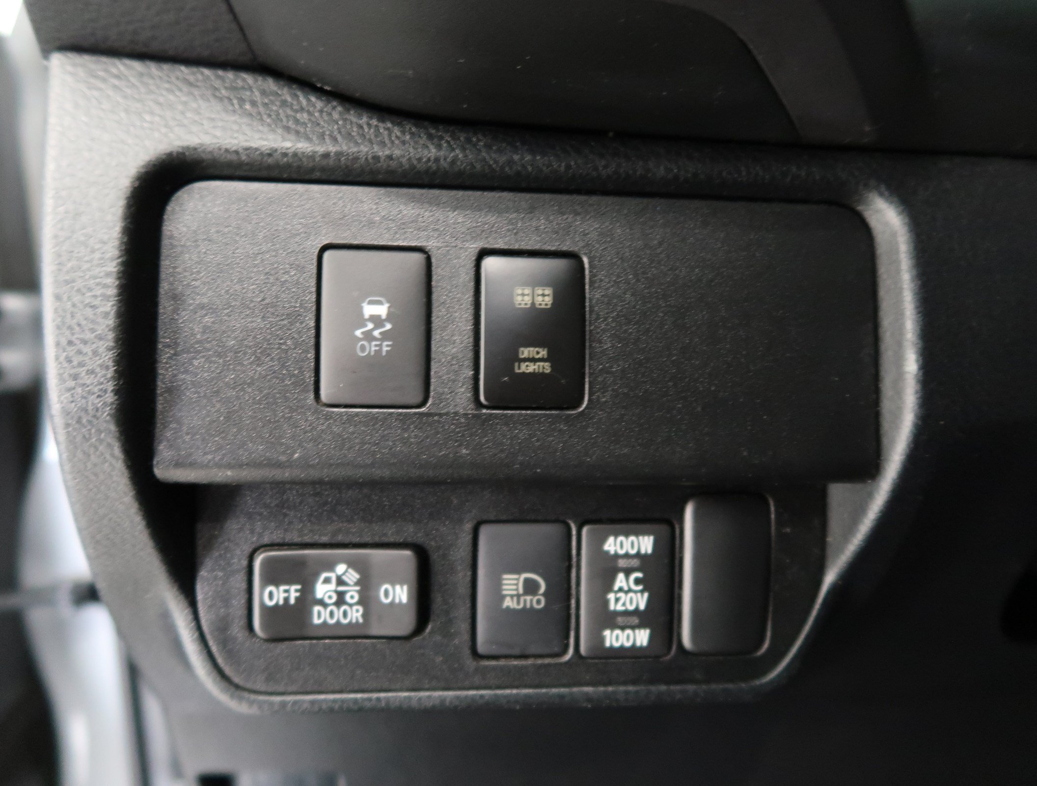 Used 2021 Toyota Tacoma TRD Off-Road AWD/4WD image 21