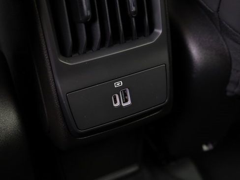 New 2025 Alfa Romeo Tonale Veloce w/ Premium Package image 27