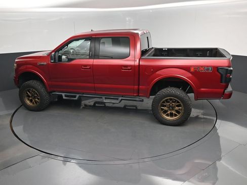 Used 2019 Ford F150 XLT w/ Equipment Group 302A Luxury AWD/4WD image 14