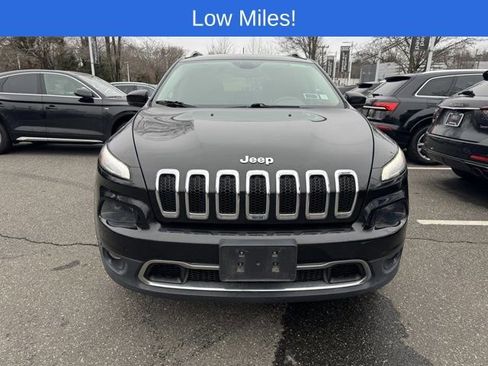 Used 2016 Jeep Cherokee Limited image 2