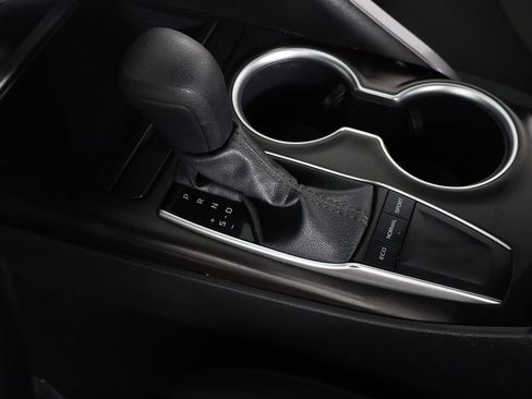 Used 2024 Toyota Camry LE image 38