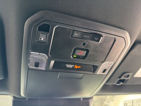 New 2025 Toyota Tacoma SR5 image 31