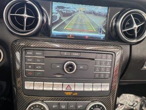 Used 2017 Mercedes-Benz SLC 43 AMG image 25