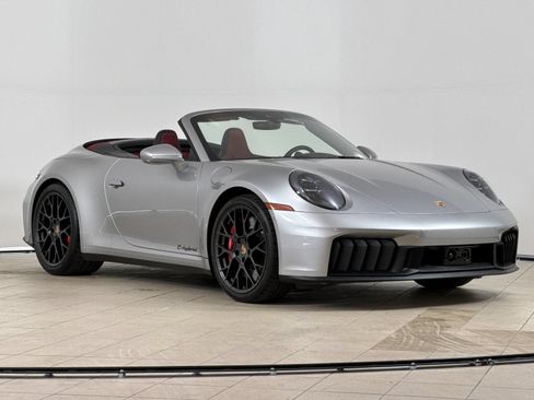 Certified 2025 Porsche 911 Carrera 4 GTS AWD/4WD image 11